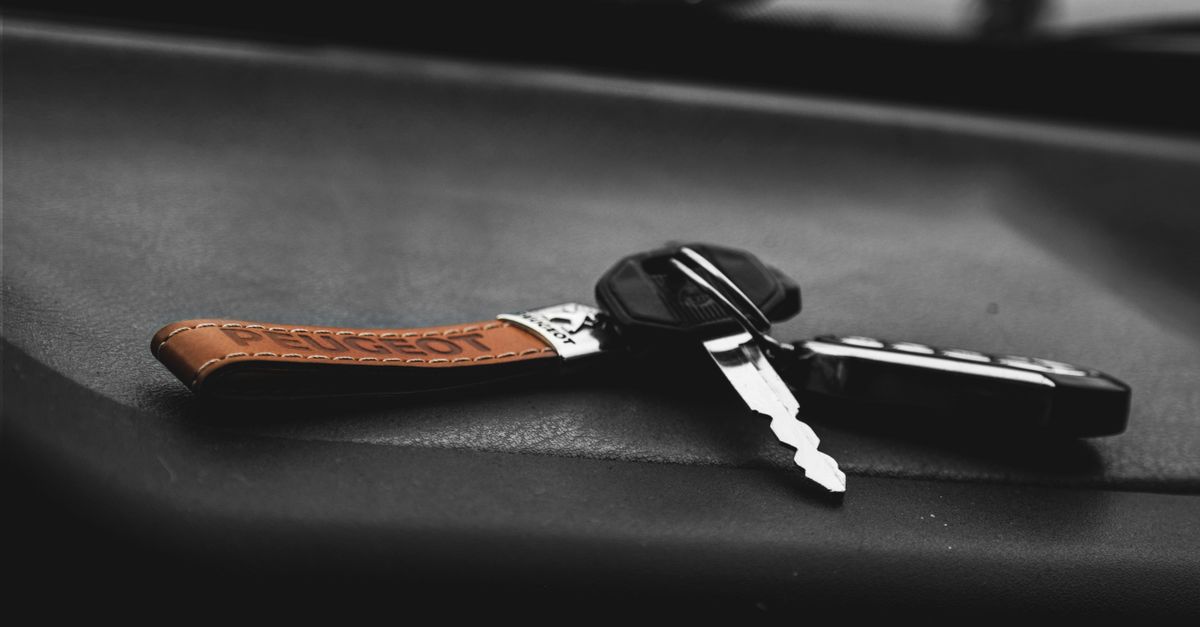 Honda car key fob — Prospect Heights Locksmith Brooklyn