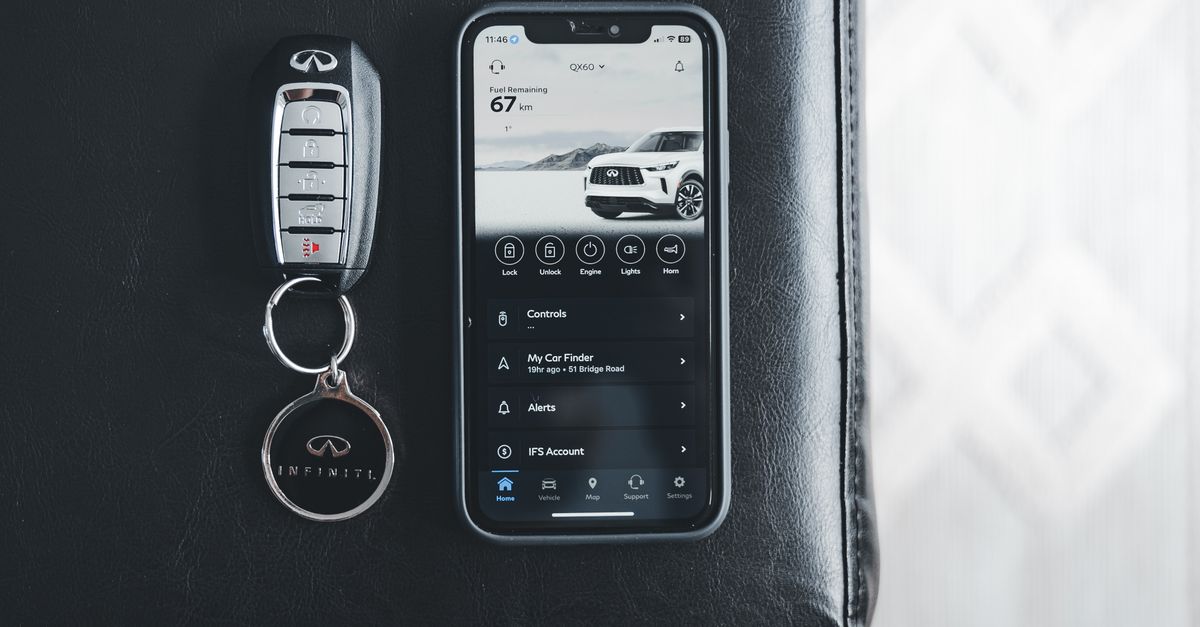Nissan car key fob — Prospect Heights Locksmith Brooklyn
